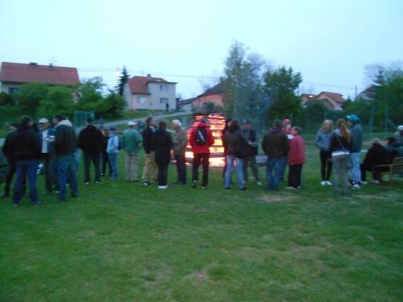 Obec Těšetice - Pálení čarodějnic 2015