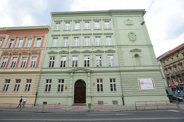 Vltavská | Vysoká škola finanční a správní