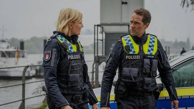 Policie Hamburk - Eiskalt - Z filmu - Sanna Englund, Matthias Schloo