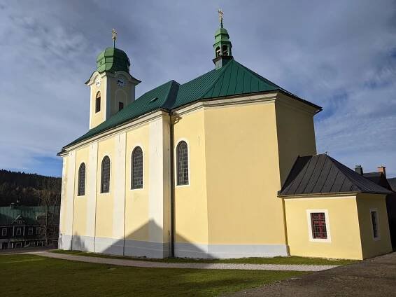 Kostel svatého Václava (Harrachov)