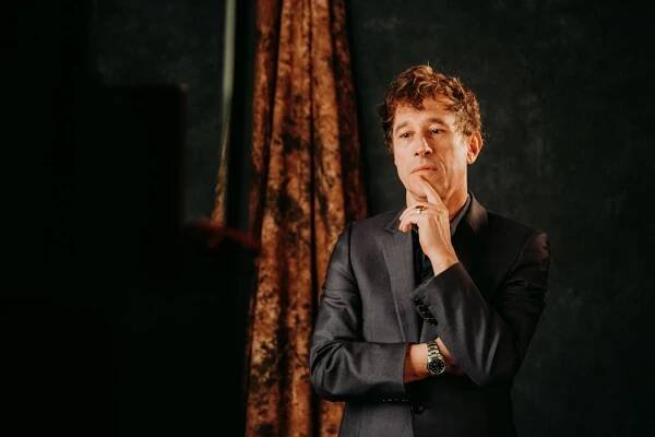 Bertrand Bonello Directing Sci-Fi Melodrama La Bête Starring Léa Seydoux and Gaspard Ulliel
