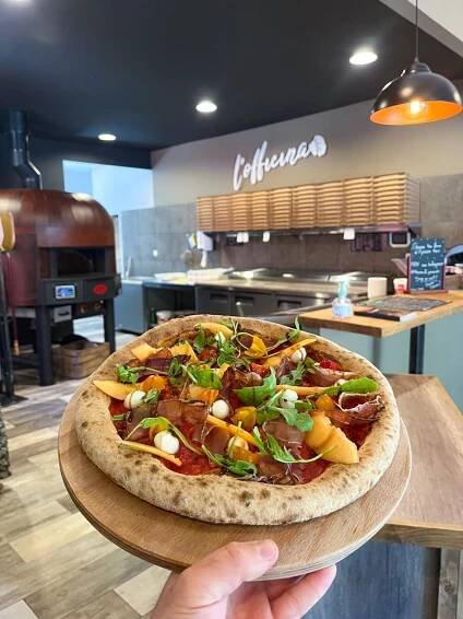 Pizz' à Yan - Pizza à emporter à la Bégude de Mazenc (26) | Pizzas traditionnelles et originales avec pâte maison et ingrédients