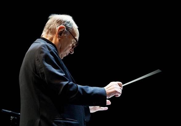 Věk by mu nikdo nehádal: Legendární Ennio Morricone oslavil 90. narozeniny