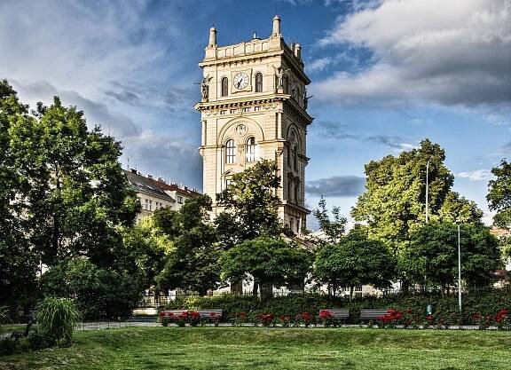 Vinohradská vodárenská věž