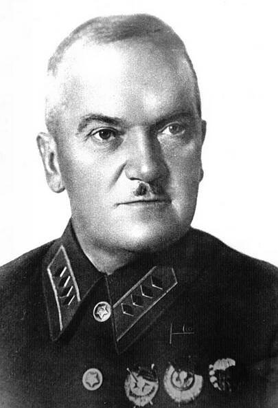 Levandovskij, Michail Karlovič : L