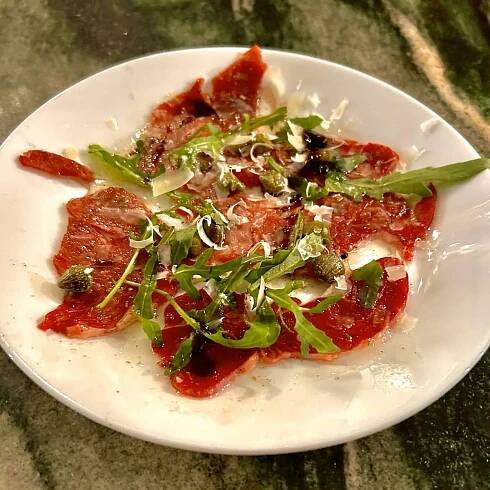 reindeer-carpaccio-lyngen-outdoor