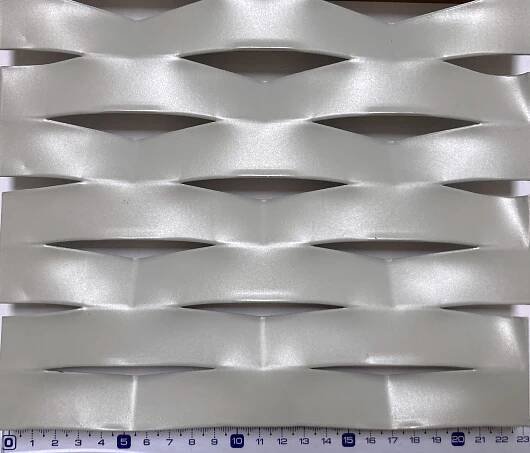 Tahokov oko 110x52x24 mm, kosočtvercové, tl. 1,5 mm, hliník 2000x1000 mm