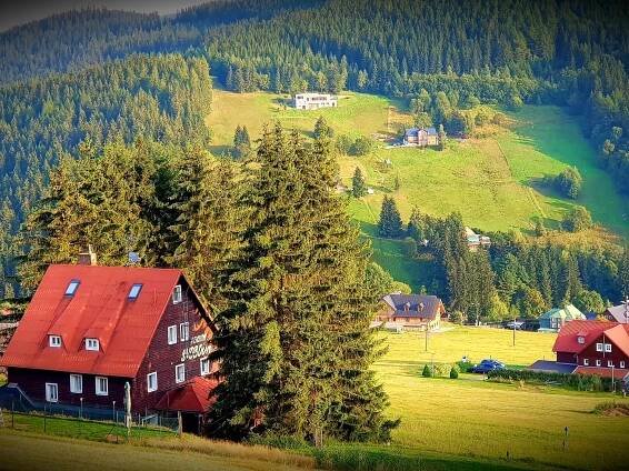 Děvín | Hotel / Ubytování