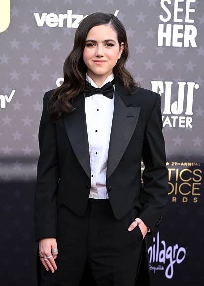 Critics Choice Awards 2024 Photos: Best Of The Red Carpet