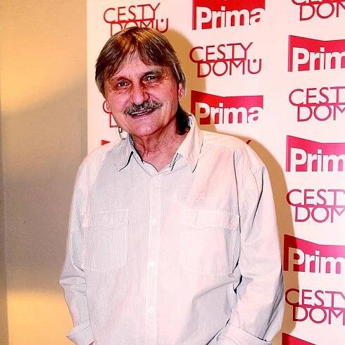 Herec Pavel Soukup: Otce mi nechali zemřít v sanitce před poliklinikou