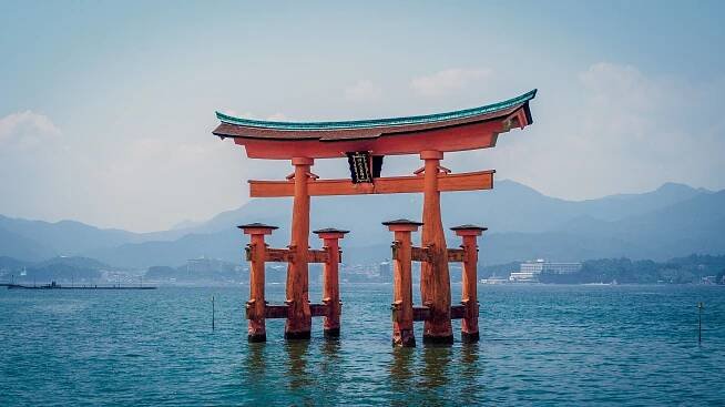 Japonsko v roce „1“. Nového císaře slaví volnem i restartem kalendáře