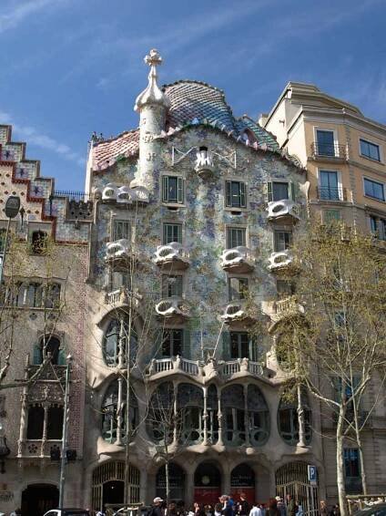 Die Stadt des berühmten Architekten Antoni Gaudí – Privater Reiseleiter in Barcelona und Katalonien
