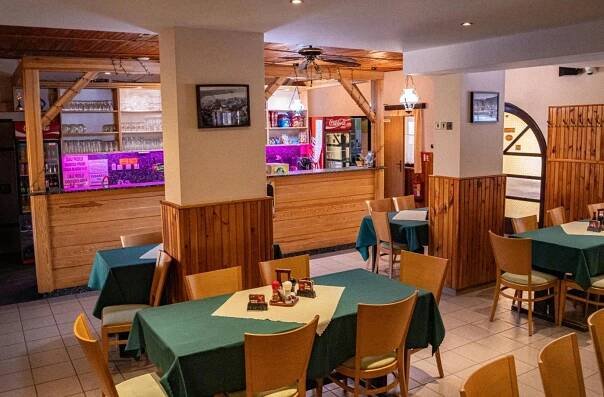 Restaurace