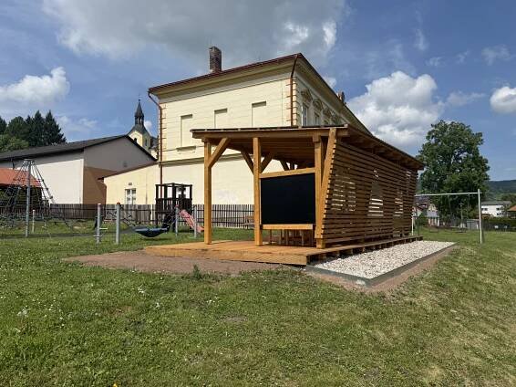 Venkovní učebna - pergola