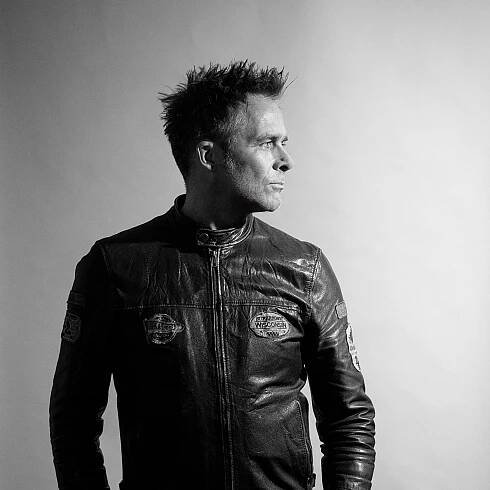 MIKE TRAMP – Mighty Music