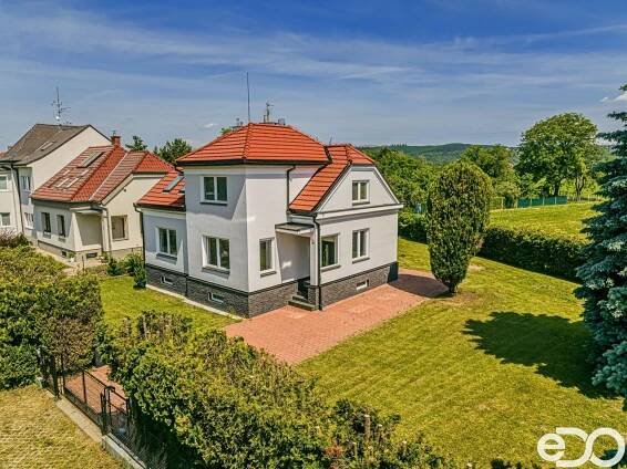 Prodej vily 163 m², pozemek 999 m², U Dráhy, Troubsko