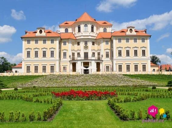 Wellness víkend na zámku Liblice