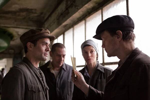Plán A - Z filmu - Nikolai Kinski, Milton Welsh, Sylvia Hoeks, August Diehl