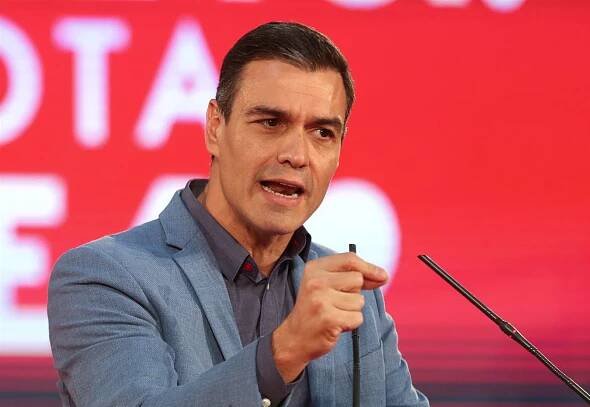 Španělsko mimořádně zdaní energetické firmy a banky, slibuje si výnosy v miliardách eur