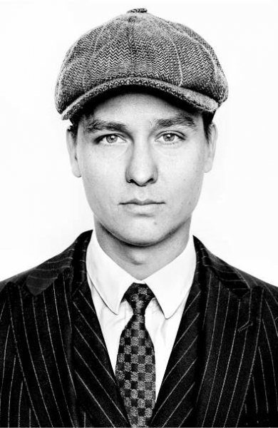 Tom Schilling1.jpg
