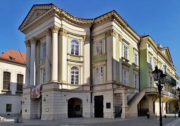Databáze divadel / Divadelní architektura v Evropě