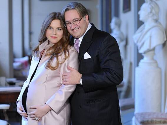 V Česku se narodil malý princ, jmenuje se Jacob Alexander Lobkowicz