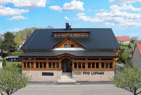 Restaurace Pod Lípami foto 1