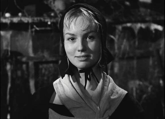 Mylène Demongeot in Les sorcières de Salem (1957)