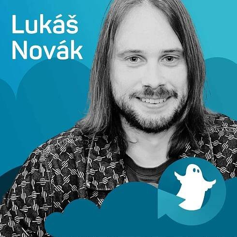 Update: Nalezeno v překladu. O multi-jazykových překladačích s Lukášem Novákem.