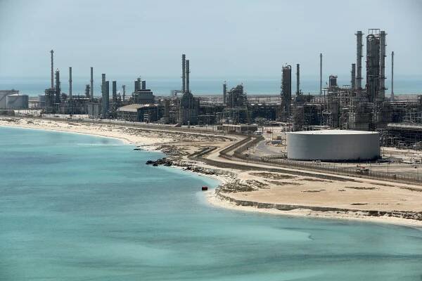 Saudi Arabia is reducing oil supply and OPEC may cut too