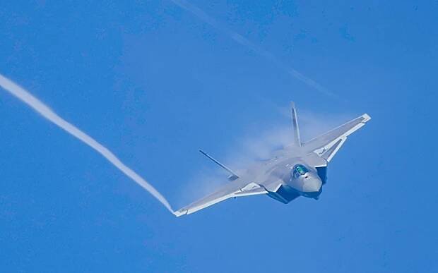 China's Most Advanced Stealth Fighter, Chengdu J-20, in Action: Photos - Business Insider