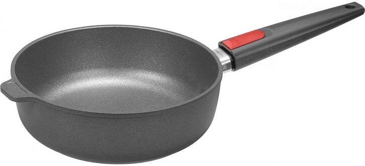 Woll Nowo Titanium soté 24 cm od 2 695 Kč