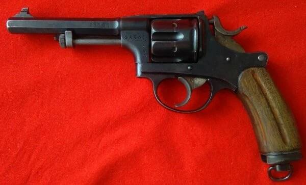 Revolver Suisse Galand Schmidt M. 1882 - bazar zbraní - Inzerce - Myslivost, lovectví, myslivecká videa, lovecká videa
