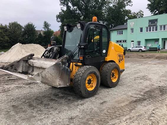 JCB 190W
