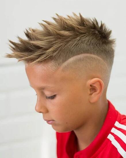 Spiky Fohawk and Disconnected Undercut | Cortes de cabello para niños, Cortes de pelo, Cortes de pelo para niños