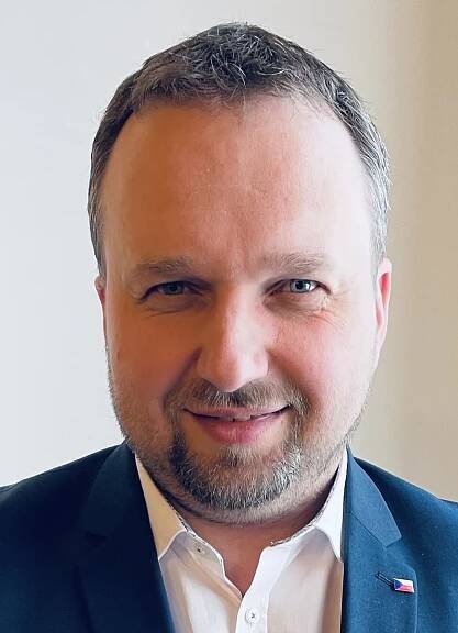 Soubor:Marian Jurečka 2022 cropped.jpg – Wikipedie