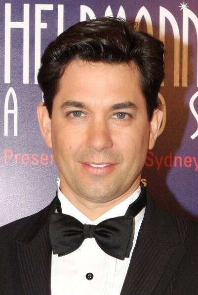Adam Garcia – Wikipedia