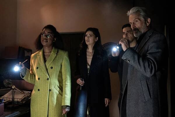 Diona Reasonover, Lilan Bowden, Wilmer Valderrama, Gary Cole - Námořní vyšetřovací služba - Dámská jízda - Z filmu