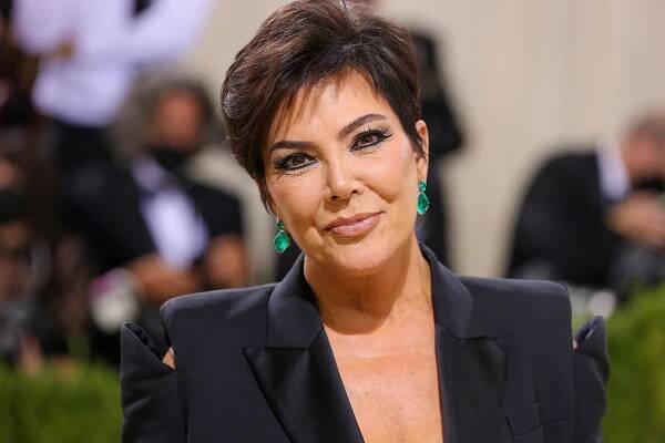 Kris Jenner Reveals Her 'Very Sacred' Ovaries Will Be Removed After Doctors Found a Tumor