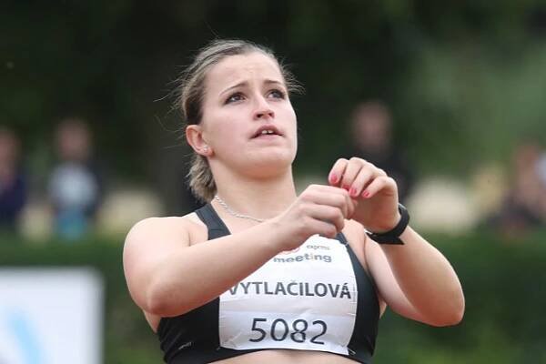 FOTO: Tereza Vytlačilová byla velkým talentem české atletiky. Její kouč ji ale sexuálně zneužíval a zničil jí život. – stránka 4