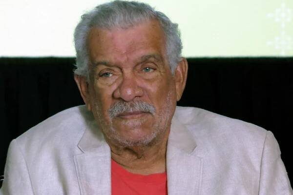 Derek Walcott