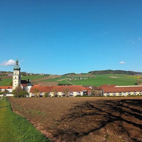 DONNA HOTEL KLOSTERHOF - Prices & Reviews (Neukirchen beim Heiligen Blut, Germany)