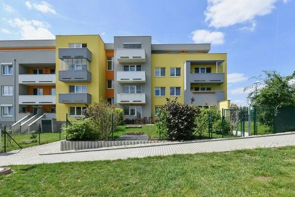 Prodej byty 2+kk, 45 m² - Praha - Dubeč | BOUTIQ Real Estate s.r.o.