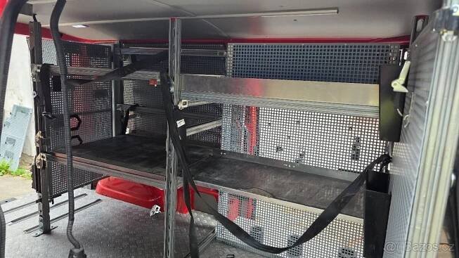 Dílenská vestavba do dodávky HILTI MQ-21 a syncro - system - Ústí nad Labem