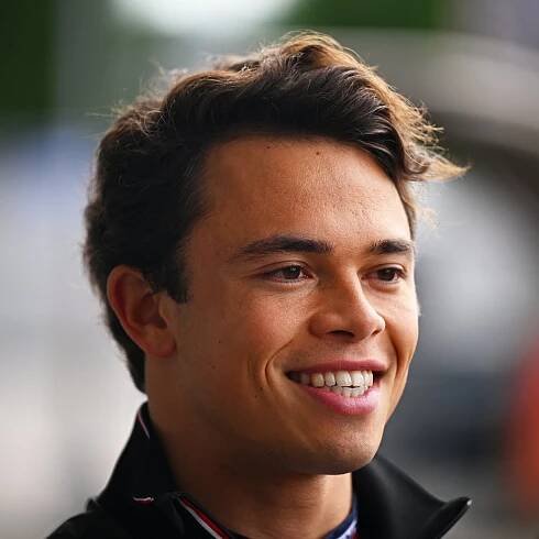 F1: Nyck de Vries lands seat at AlphaTauri as Pierre Gasly joins Alpine for 2023