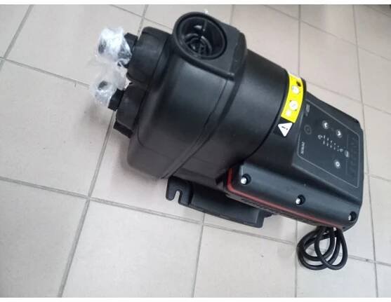 BAZAR!! Grundfos SCALA2 3-45A Domácí vodárna 98562862 POŠKOZENO!!!