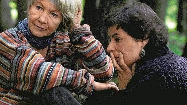 Lenka Vlasáková. Z filmu Kawasakiho růže.(2009)