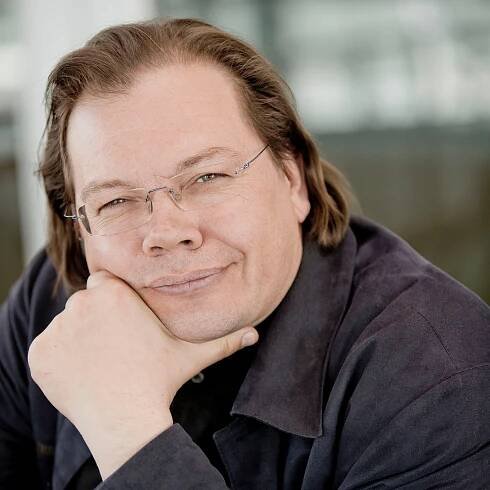 Alexander Vedernikov, Conductor and Bolshoi Veteran, Dies at 56