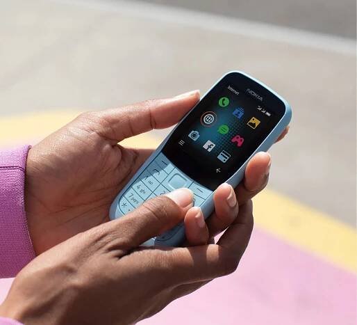 Mobilní telefon Nokia 220 4G Dual SIM (16QUEB01A02) černý | DATART