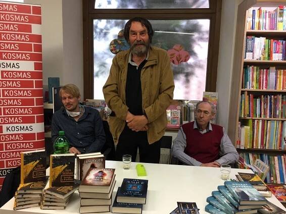 Jan Bauer, Jaromír Jindra a Jan Štifter na společné autogramiádě v Českých Budějovicích + nové knihy s podpisem – Knižní